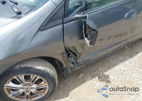 2010 Honda Insight Ex z USA, uszkodzony, nr VIN JHMZE2H71AS008487